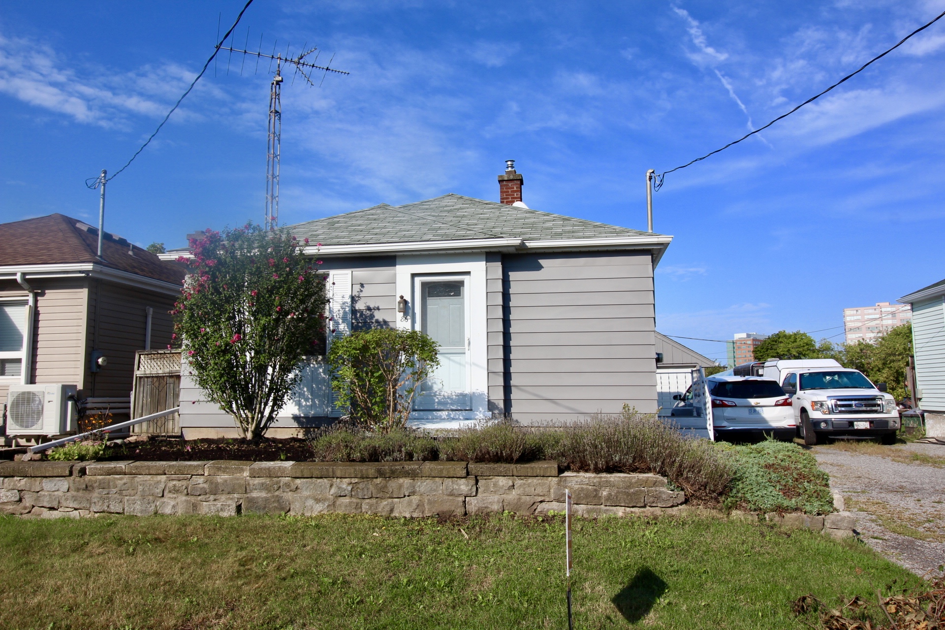 86 Argyle Crescent